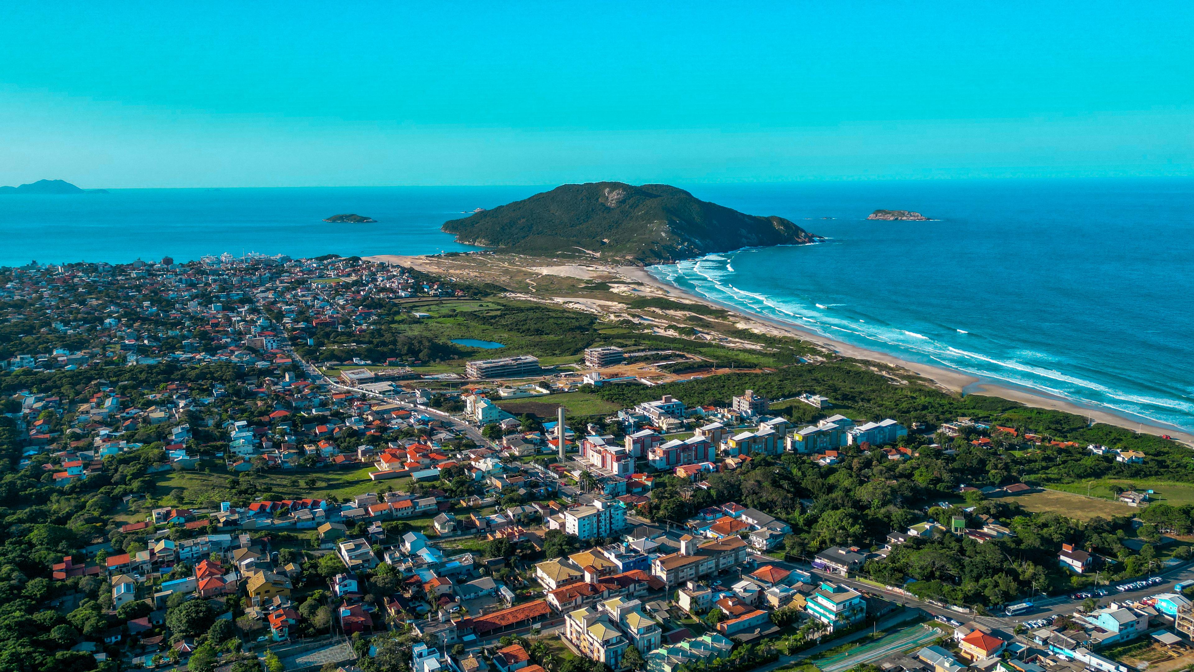 5 Reasons Why Florianópolis Is Your Holiday Destination All Year Round