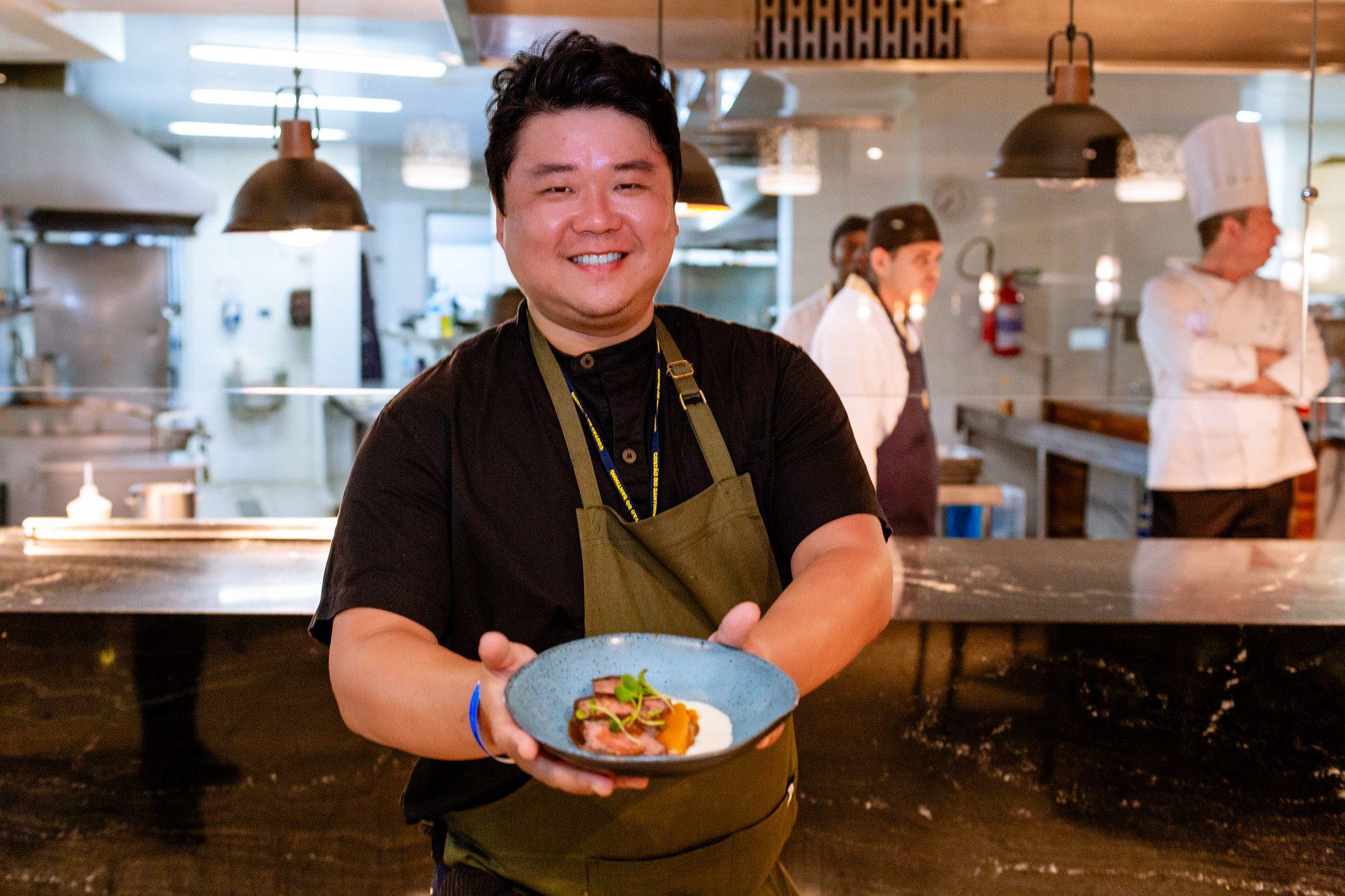 Chef Thiago Maeda presents 'Around the World' dinner at Costao Gastronomic Festival